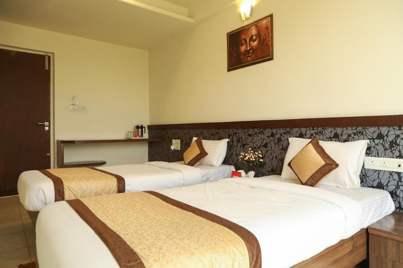 Oyo 10943 Hotel Plus Corporate Khapa  Экстерьер фото