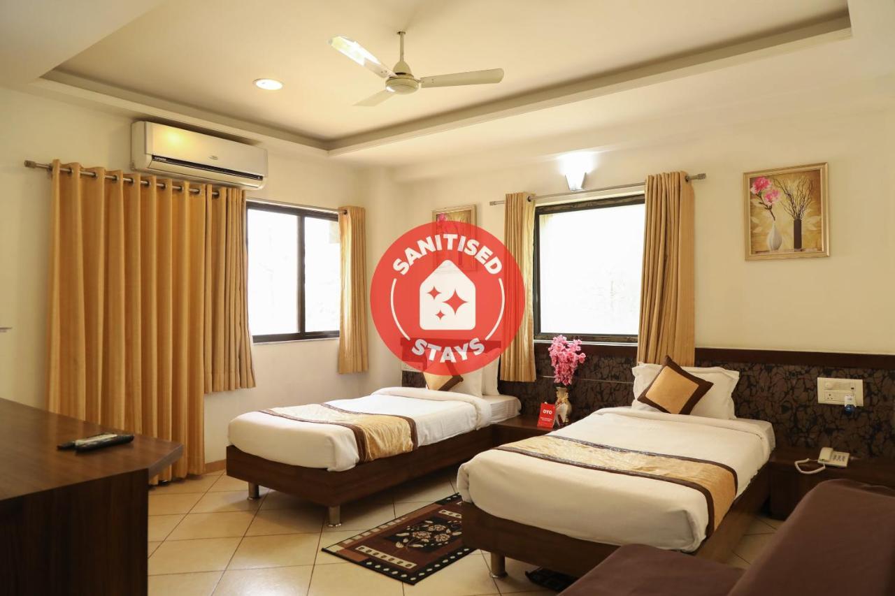 Oyo 10943 Hotel Plus Corporate Khapa  Экстерьер фото
