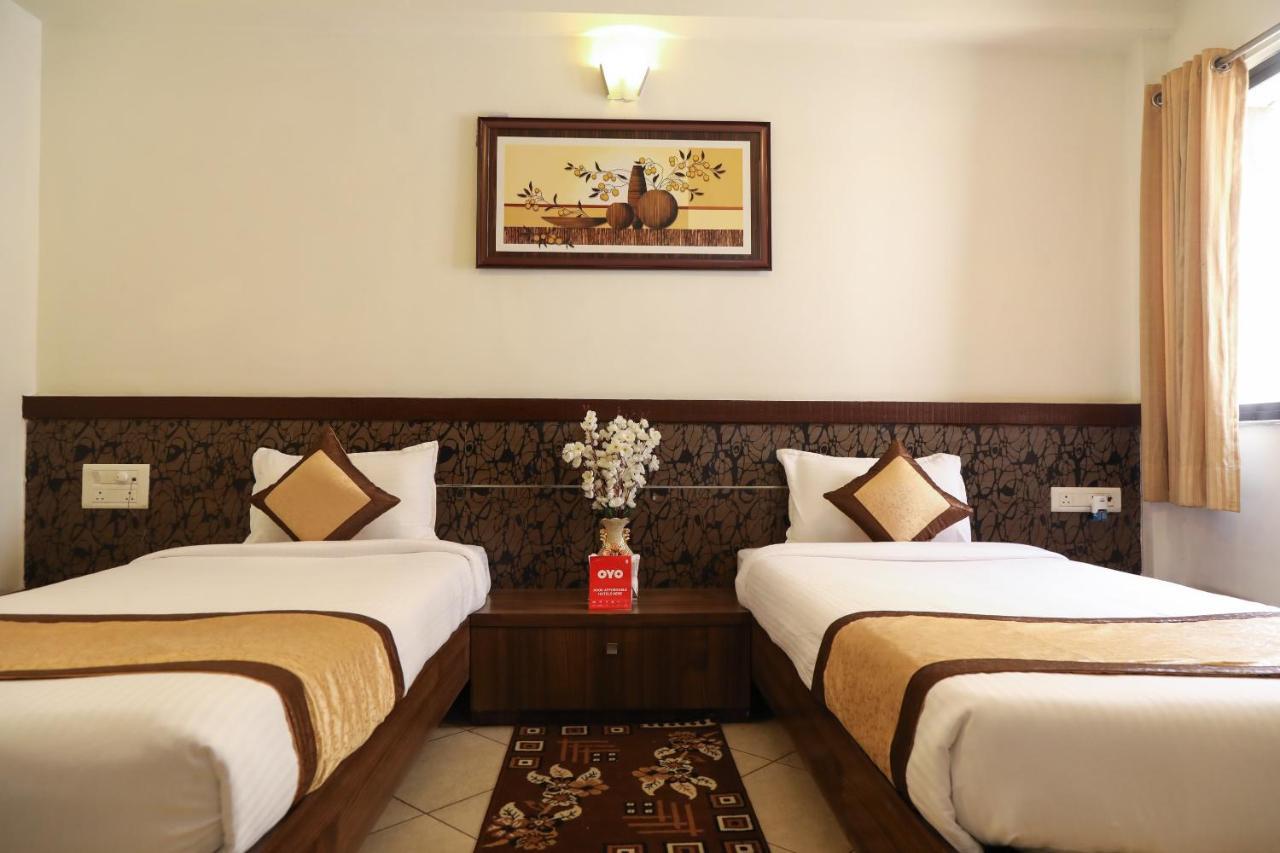 Oyo 10943 Hotel Plus Corporate Khapa  Экстерьер фото