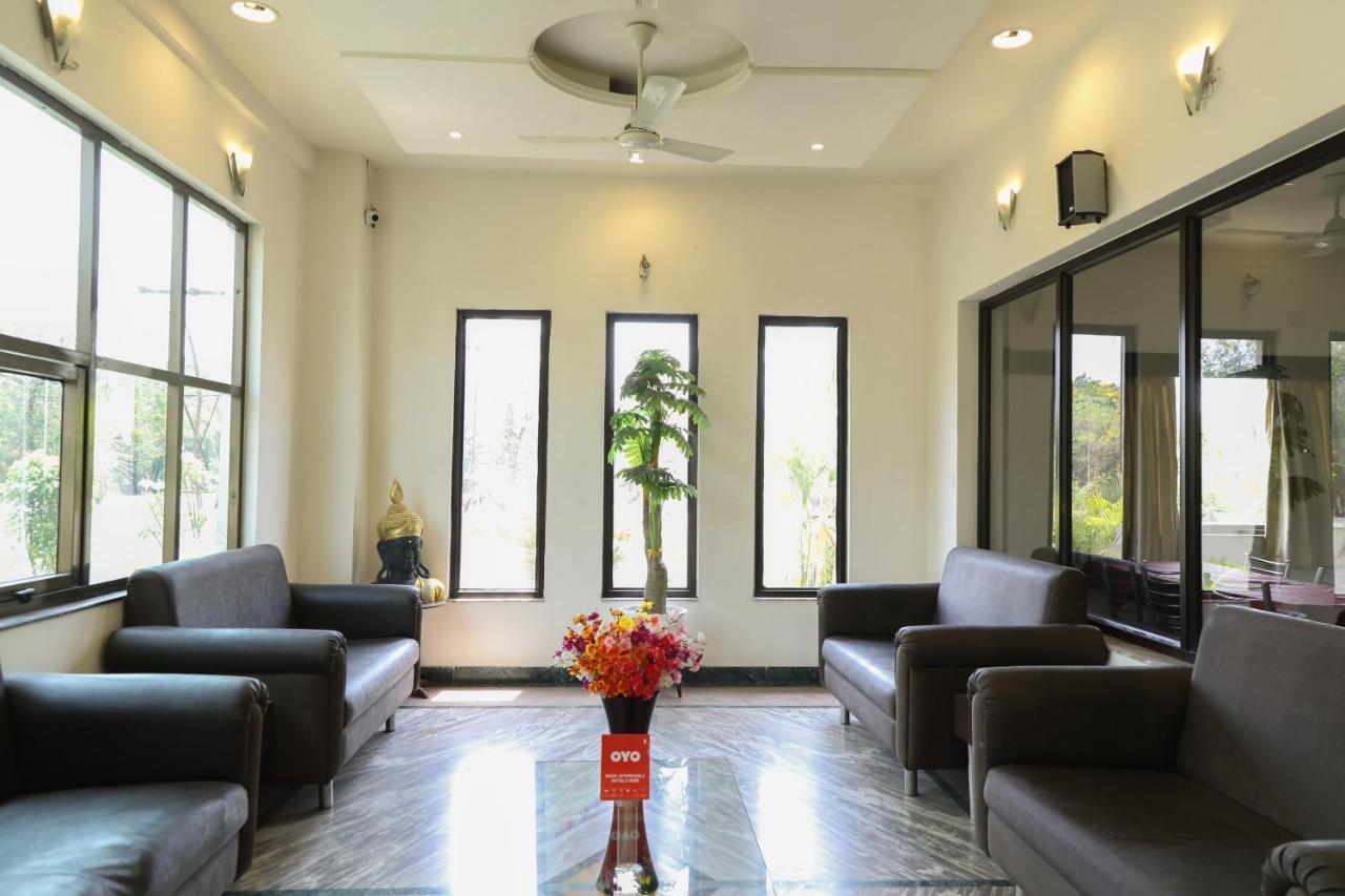 Oyo 10943 Hotel Plus Corporate Khapa  Экстерьер фото